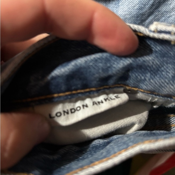 AMO Women’s 28 London Ankle Blue Stretchy Jeans - Picture 4 of 5